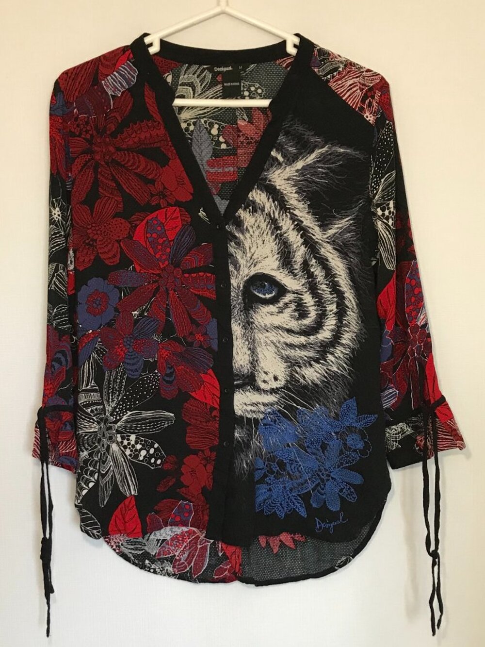 Share Desigual Womens Blouse Medium White Tiger Floral Print Embroidery Button V